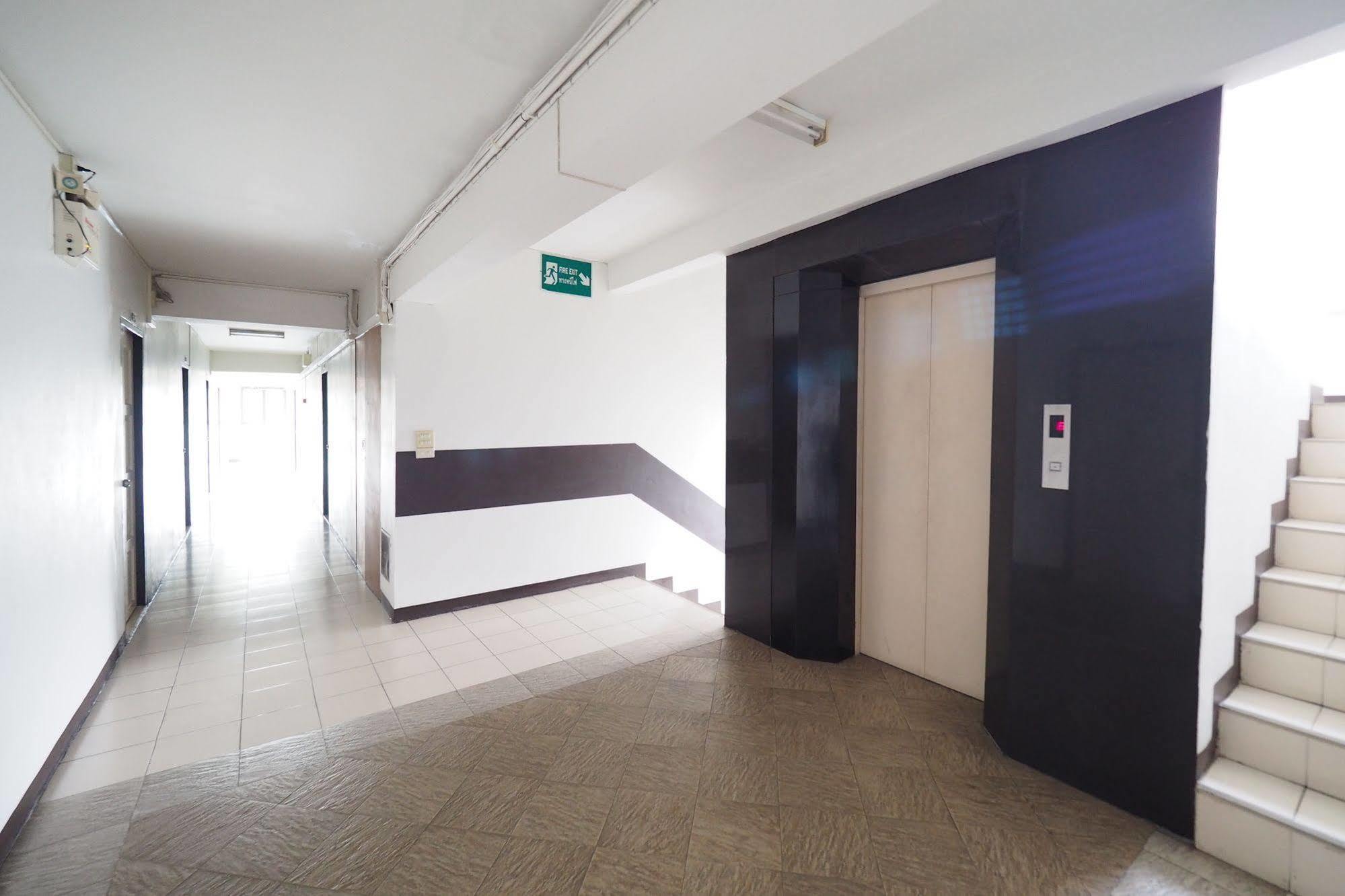 Living Naraa Place Banguecoque Exterior foto