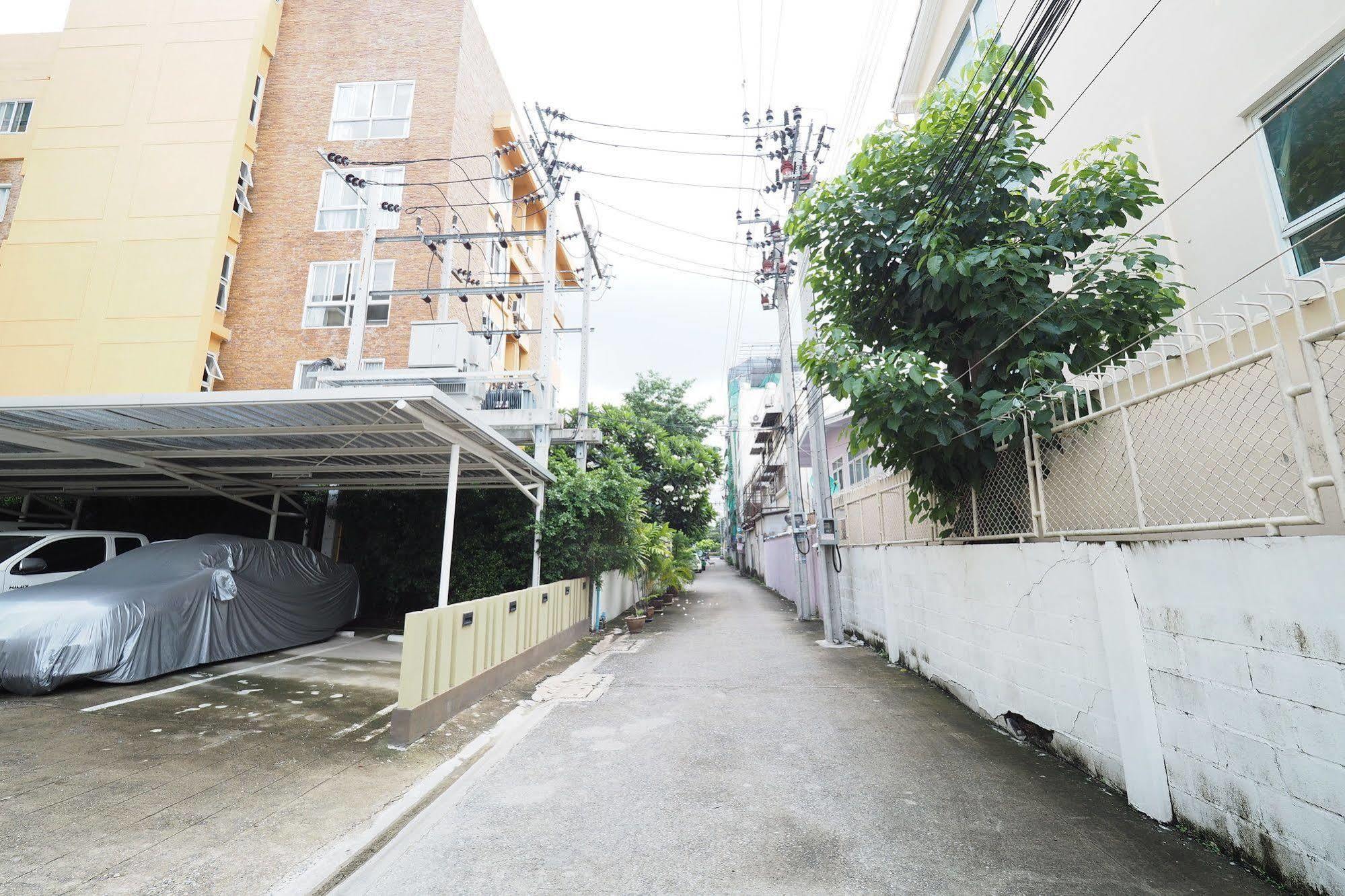 Living Naraa Place Banguecoque Exterior foto